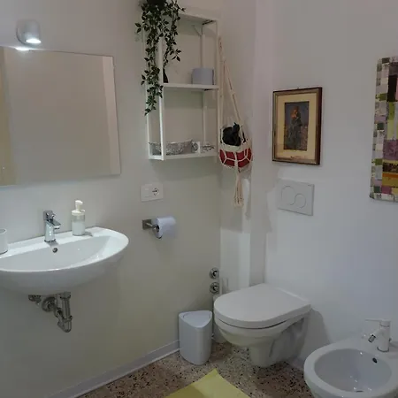 Alojamento de Acomodação e Pequeno-almoço Nel Mio Immaginario
