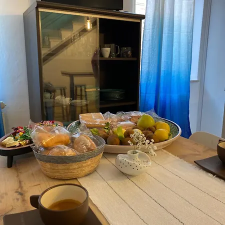 Alojamento de Acomodação e Pequeno-almoço Nel Mio Immaginario 4*
